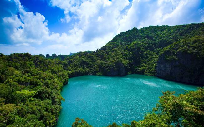 Emerald Lake,Thai Talay Nai, Blue Lagoon,Hollywood movie, The Beach,  Ang Thong National Marine Park, Mother Island, Mu Koh